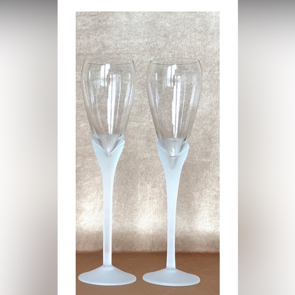 50%offw❤️ 2 Vintage Colony Crystal Amaryllis Satin Flute Champagne Glass